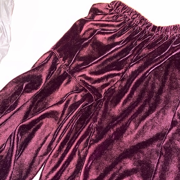 Off the shoulder velvet blouse - Picture 3 of 4